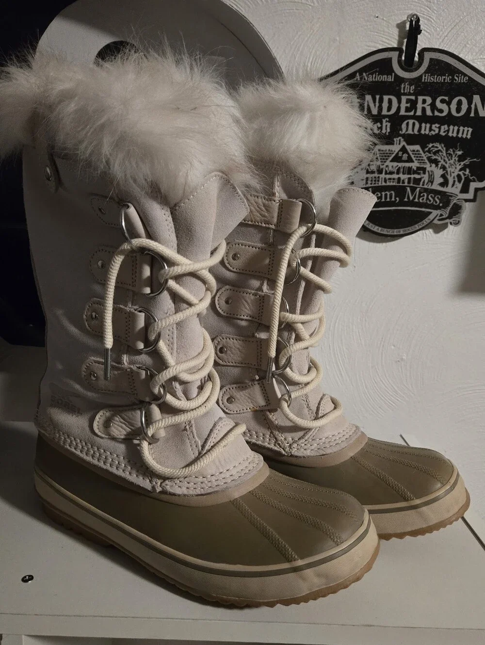 SOREL Women’s Winter Lace-Up Snow Boots with Faux Fur Trim - Cream/Tan